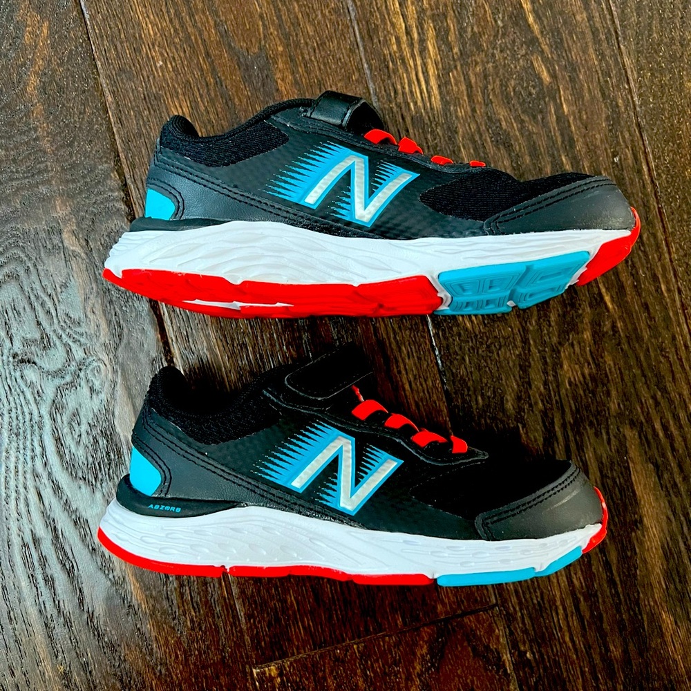 NWOT Boys New Balance Sneakers